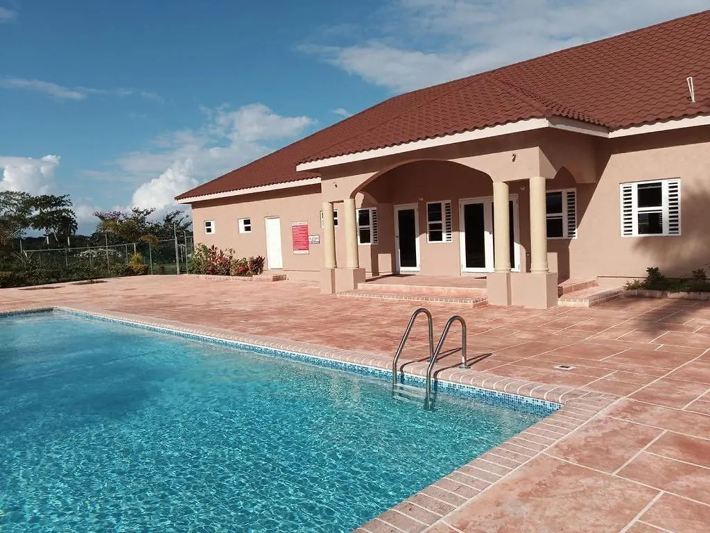Savannah'S Place, Drax Hall Manor - Free Wifi, Ac Steer Town Jamaica